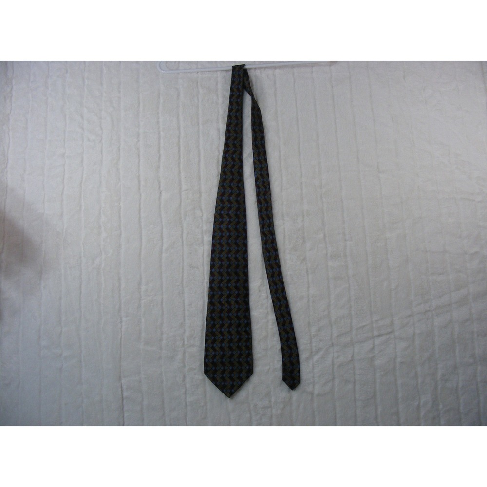 Ziggurat Mulberry Neckwear Tie Mens OS Blue Burgundy Excellent Silk Geometric